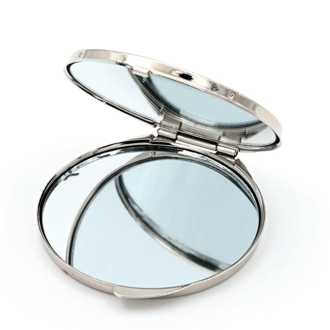 Compact Mirror