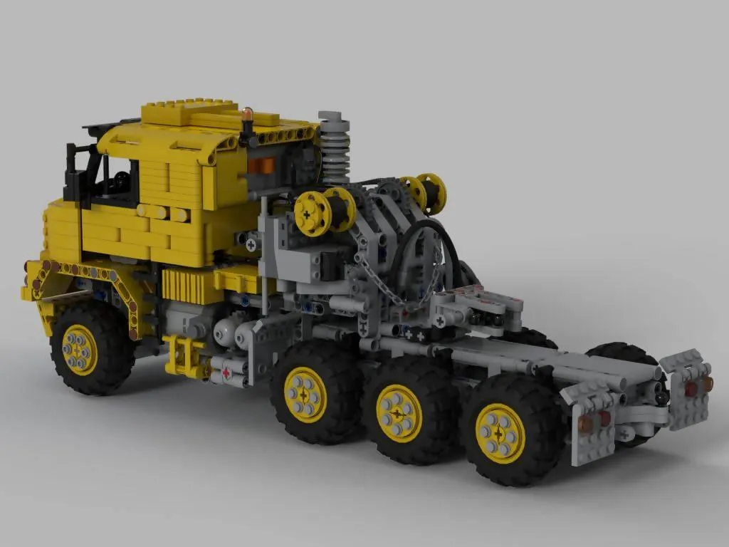 Oshkosh M1070 U.S. Army HET (Heavy Equipment Transporter)