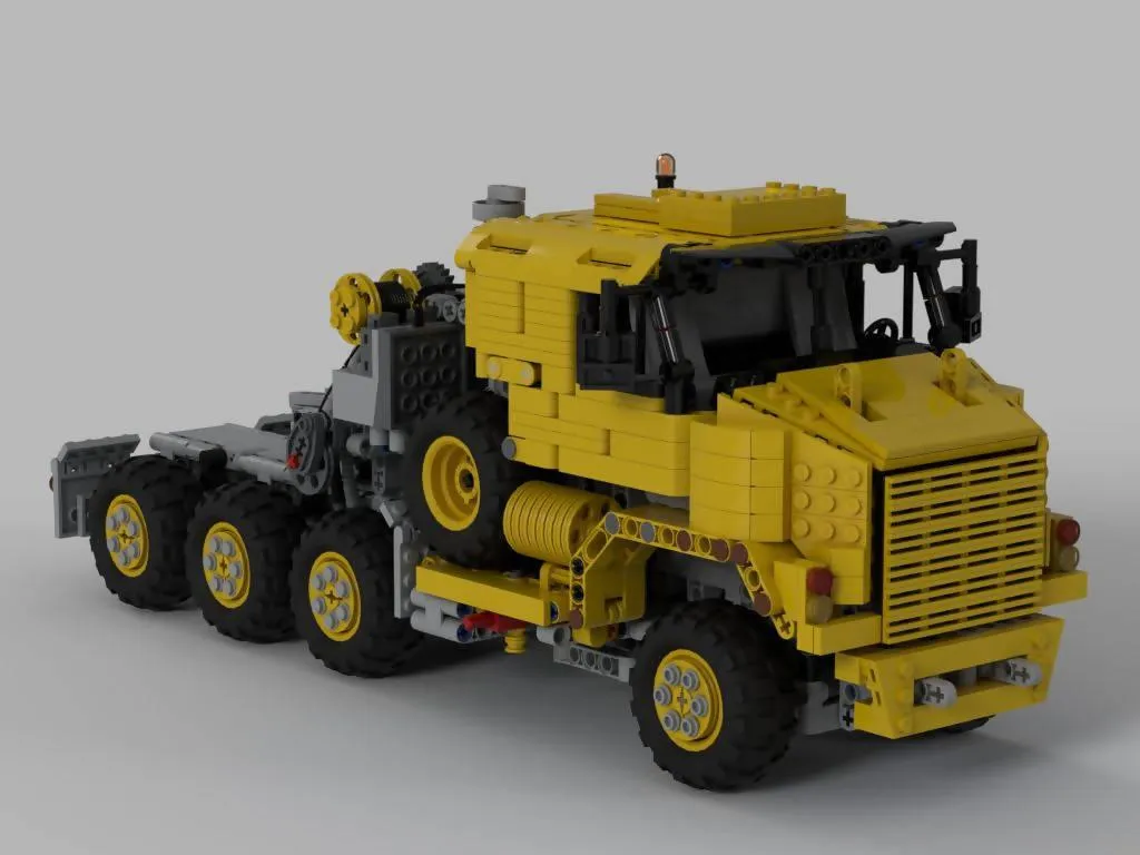Oshkosh M1070 U.S. Army HET (Heavy Equipment Transporter)