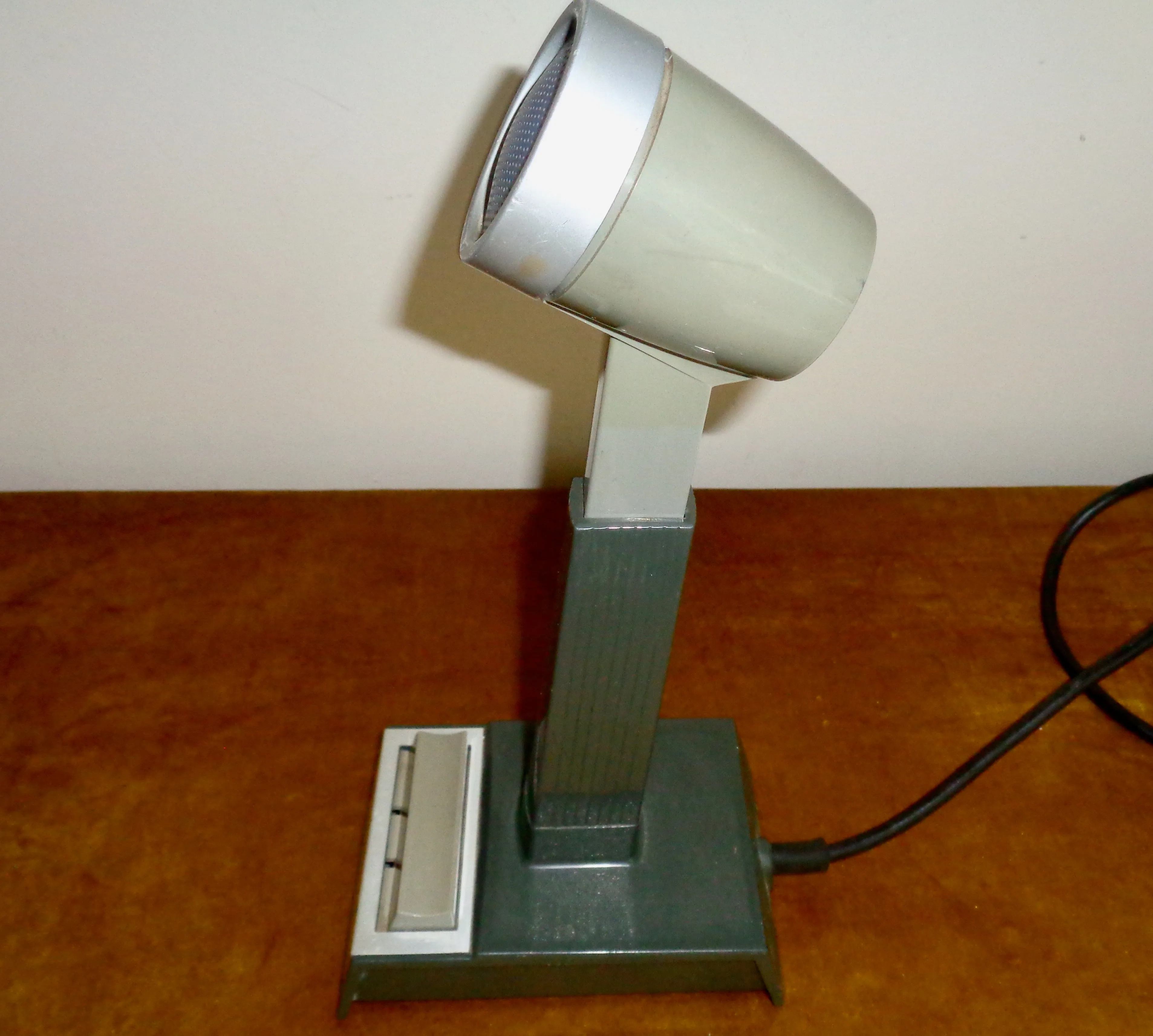Shure Controlled Magnetic Microphone Model 444