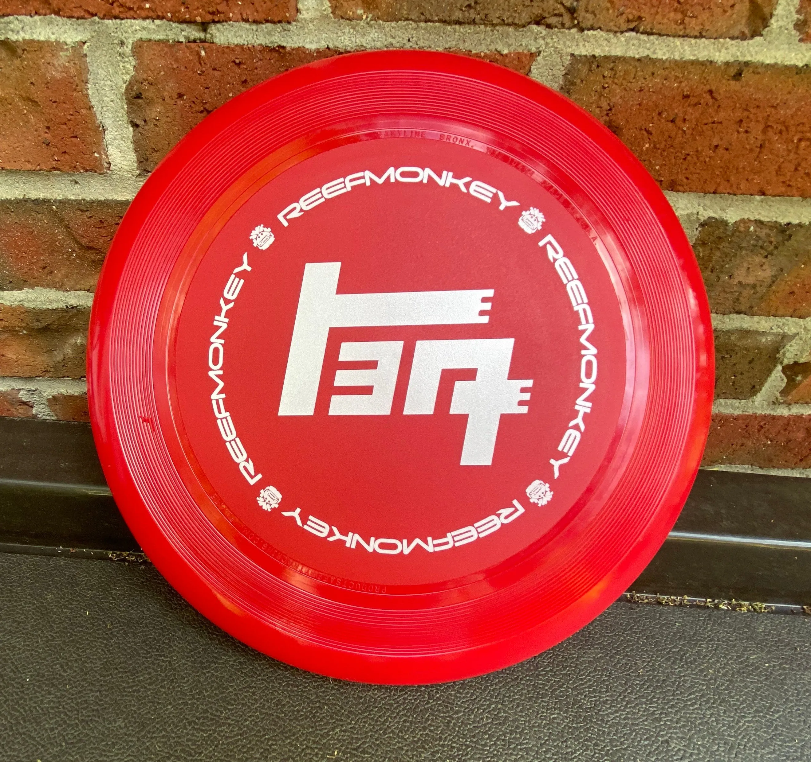 TEQ Toyota Flyer - Reefmonkey Throwing Disc Frisbee