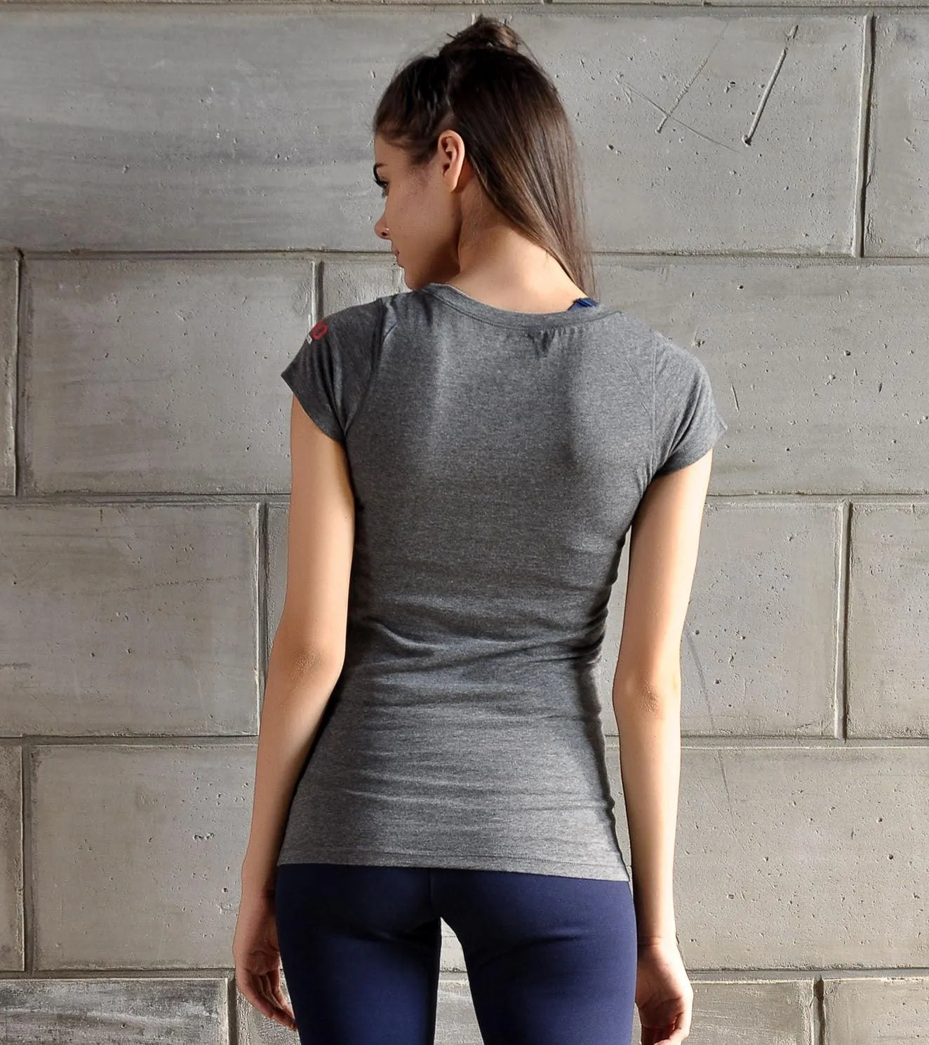 Women's "Weights before Dates" Graphic T-shirt